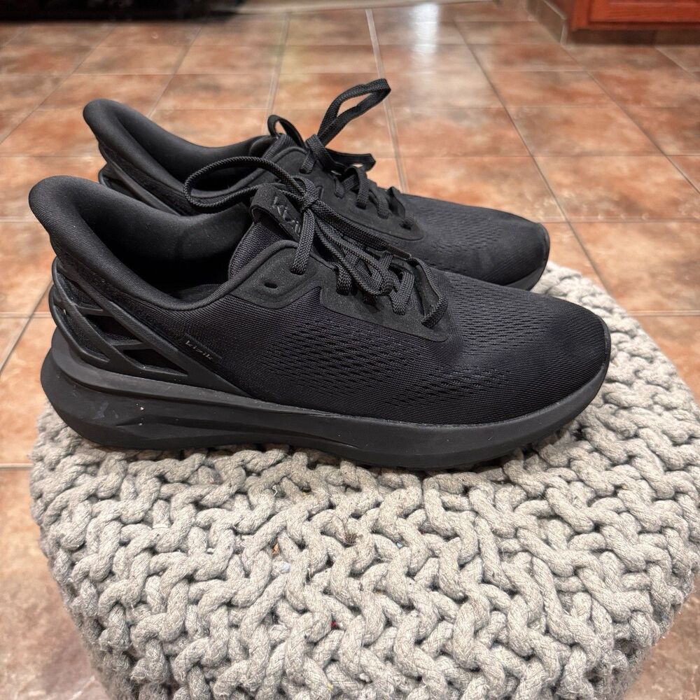 Kizik Athens 2 Shoes Mens 10  Womens 11.5  Black Hands Free Slip Ins